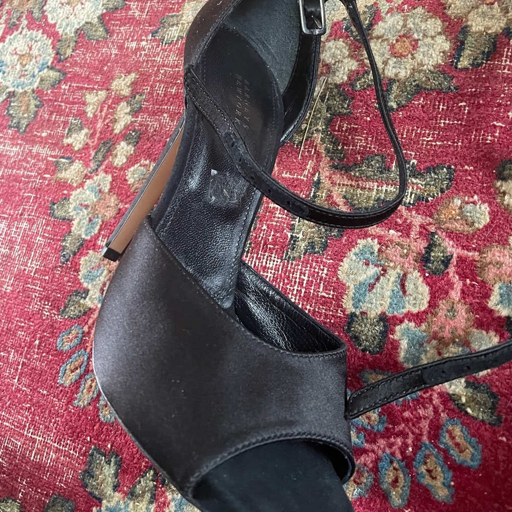 Barneys New York Black Satin Stiletto Heels Ankle Strap Italy 37.5 7/7.5 - Picture 7 of 12
